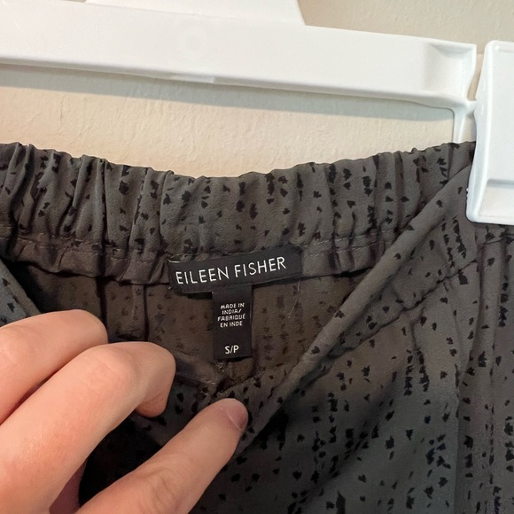 Eileen Fisher Bark Silk Crepe Confetti Printed Slouchy Ankle Pant Gray - Picture 3 of 6